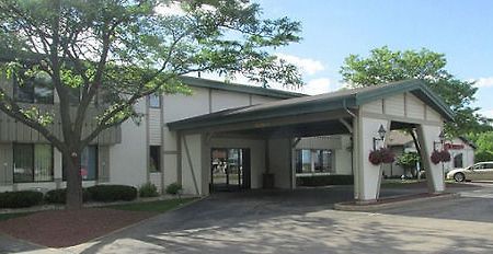 Shawano Four Seasons Resort ภายนอก รูปภาพ