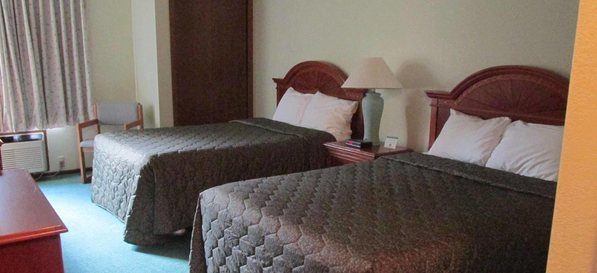 Shawano Four Seasons Resort ภายนอก รูปภาพ